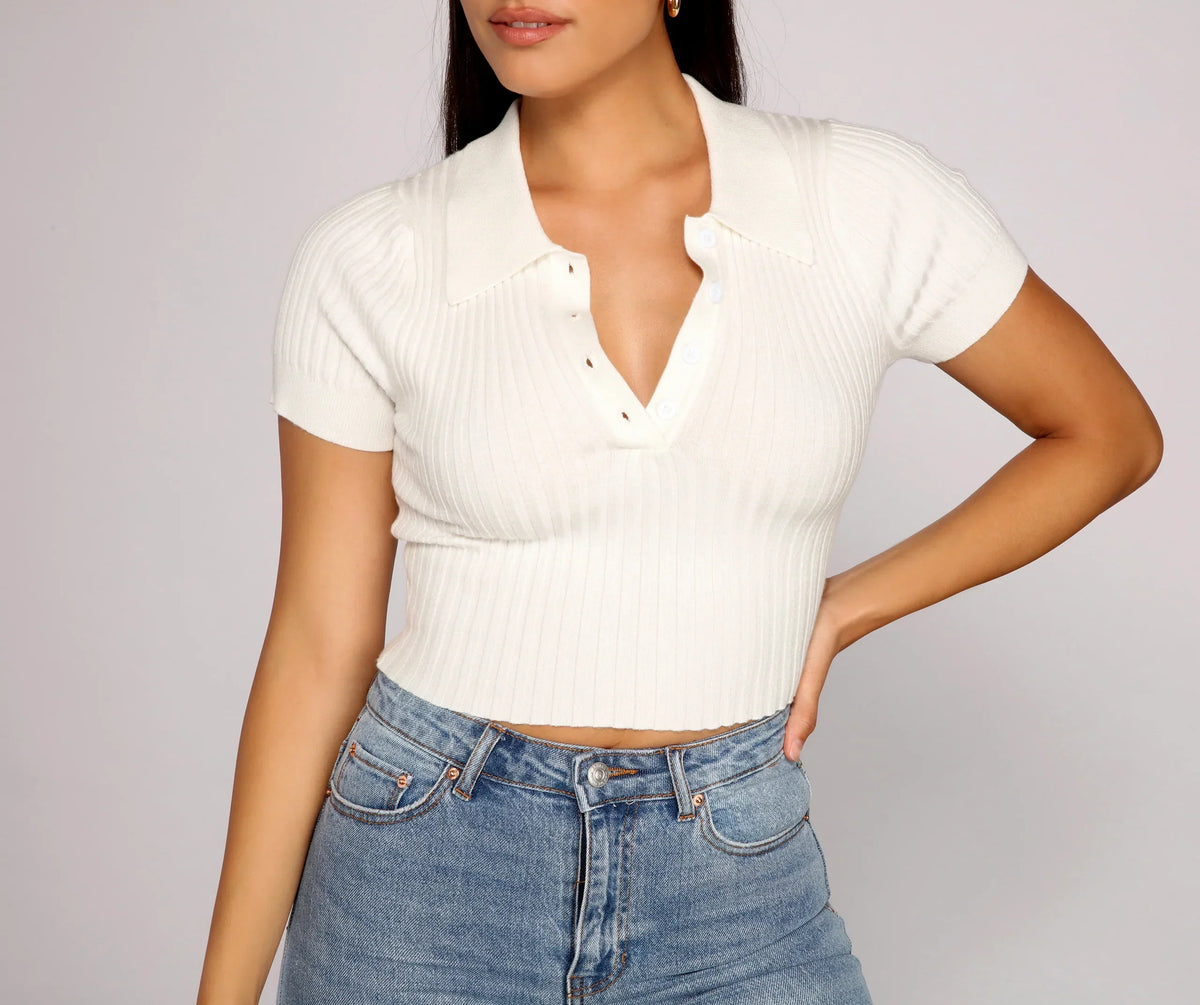 Top Henley con colletto perfettamente preppy