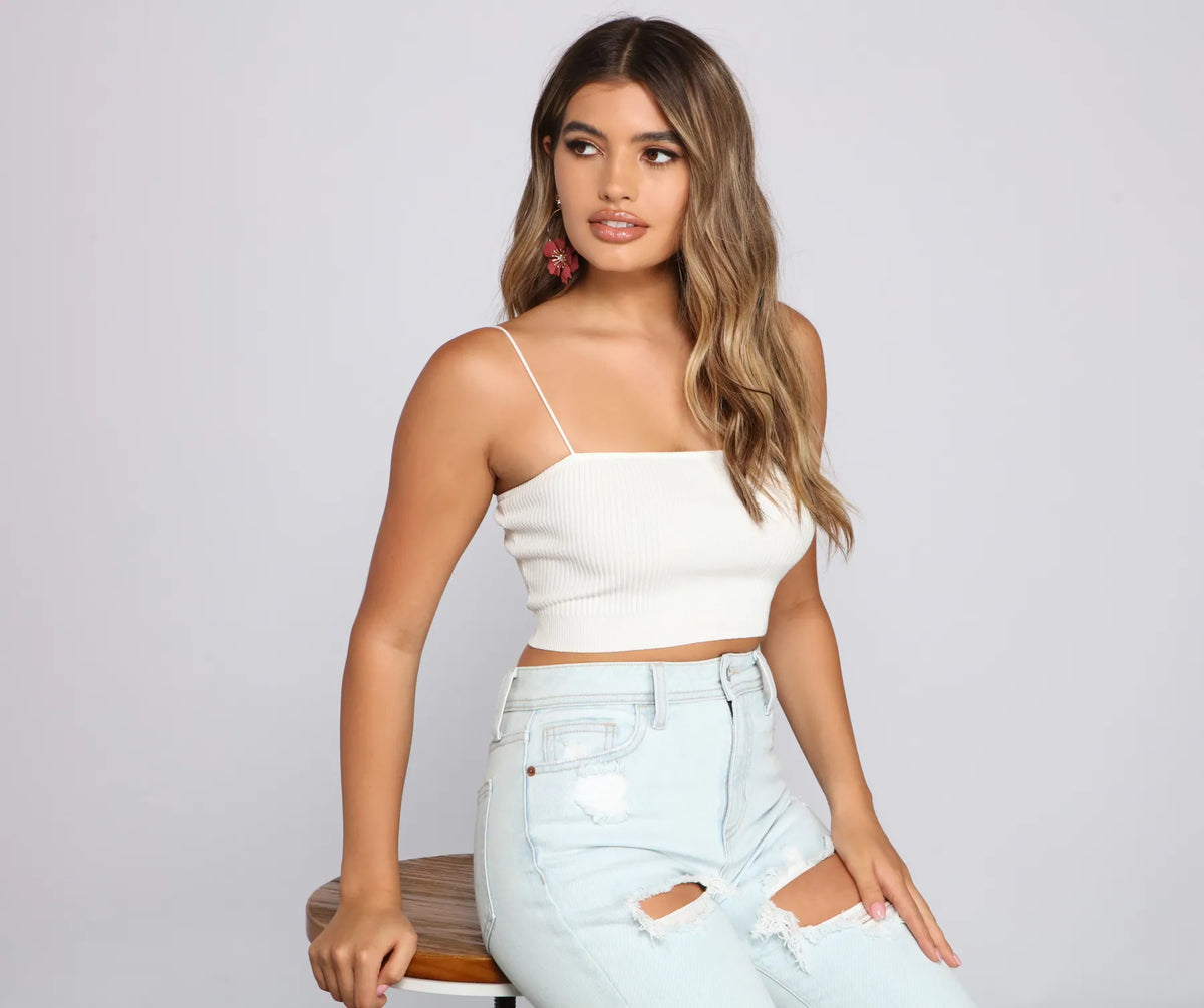 Top corto basic in maglia a coste