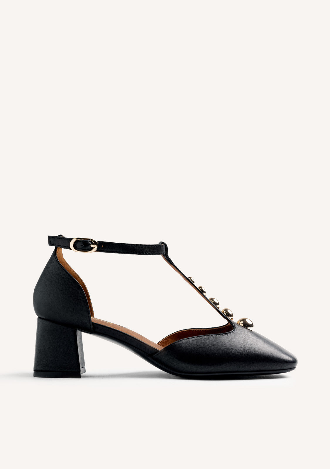 BLACK STUDDED HEEL SHOES