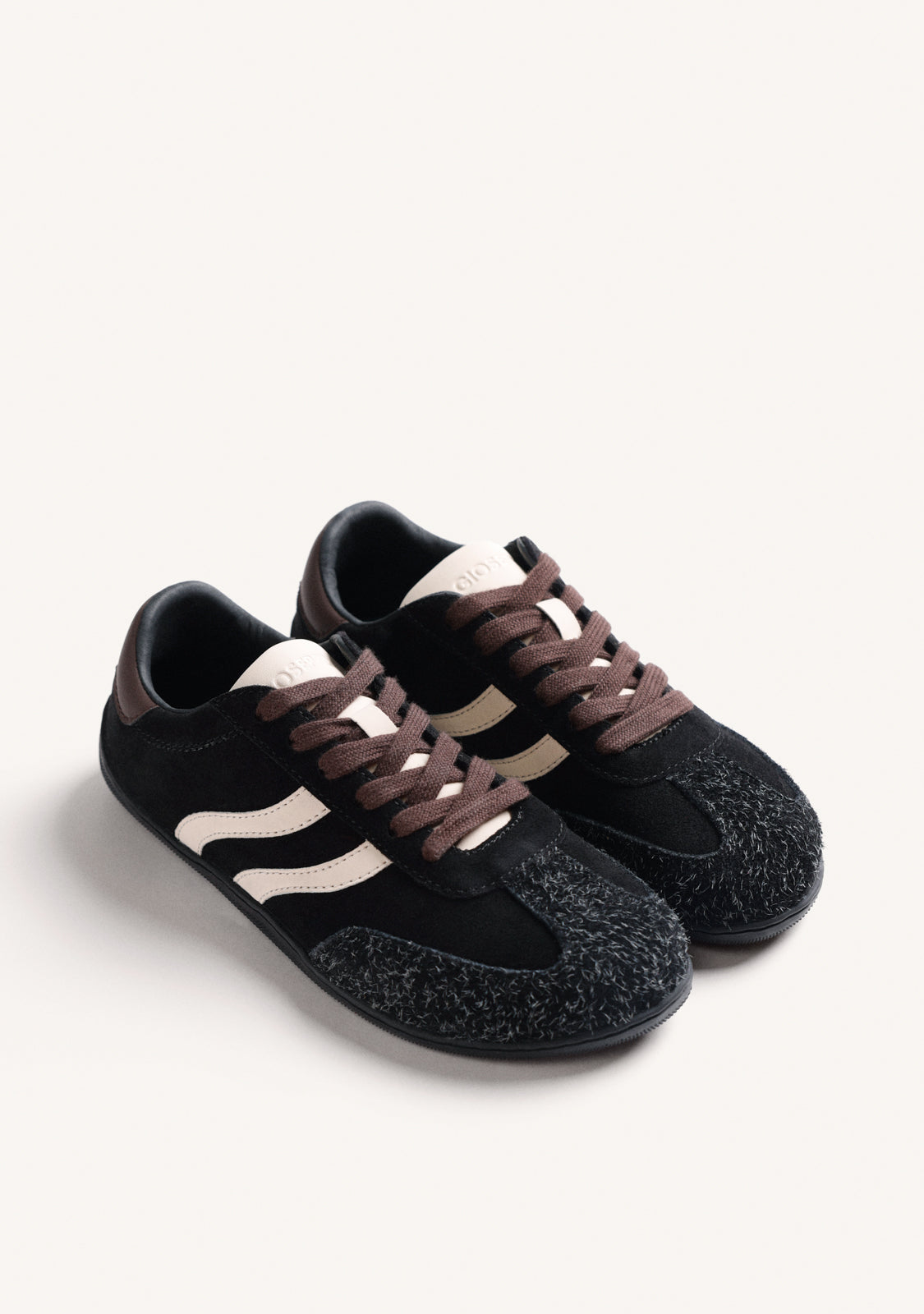 BLACK BAREFOOT LEATHER SNEAKERS
