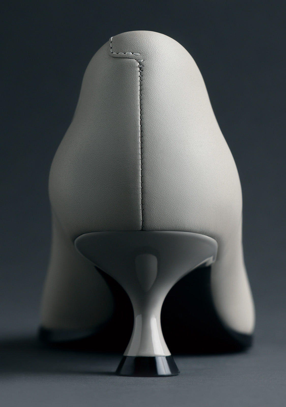 GREY LEATHER HEEL SHOES BY MELYSSA PINTO