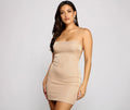 Vestido Mini Costas Nuas com Brilho e Purpurina